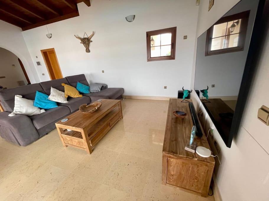 Stunning Villa Amanecer Corralejo Buitenkant foto
